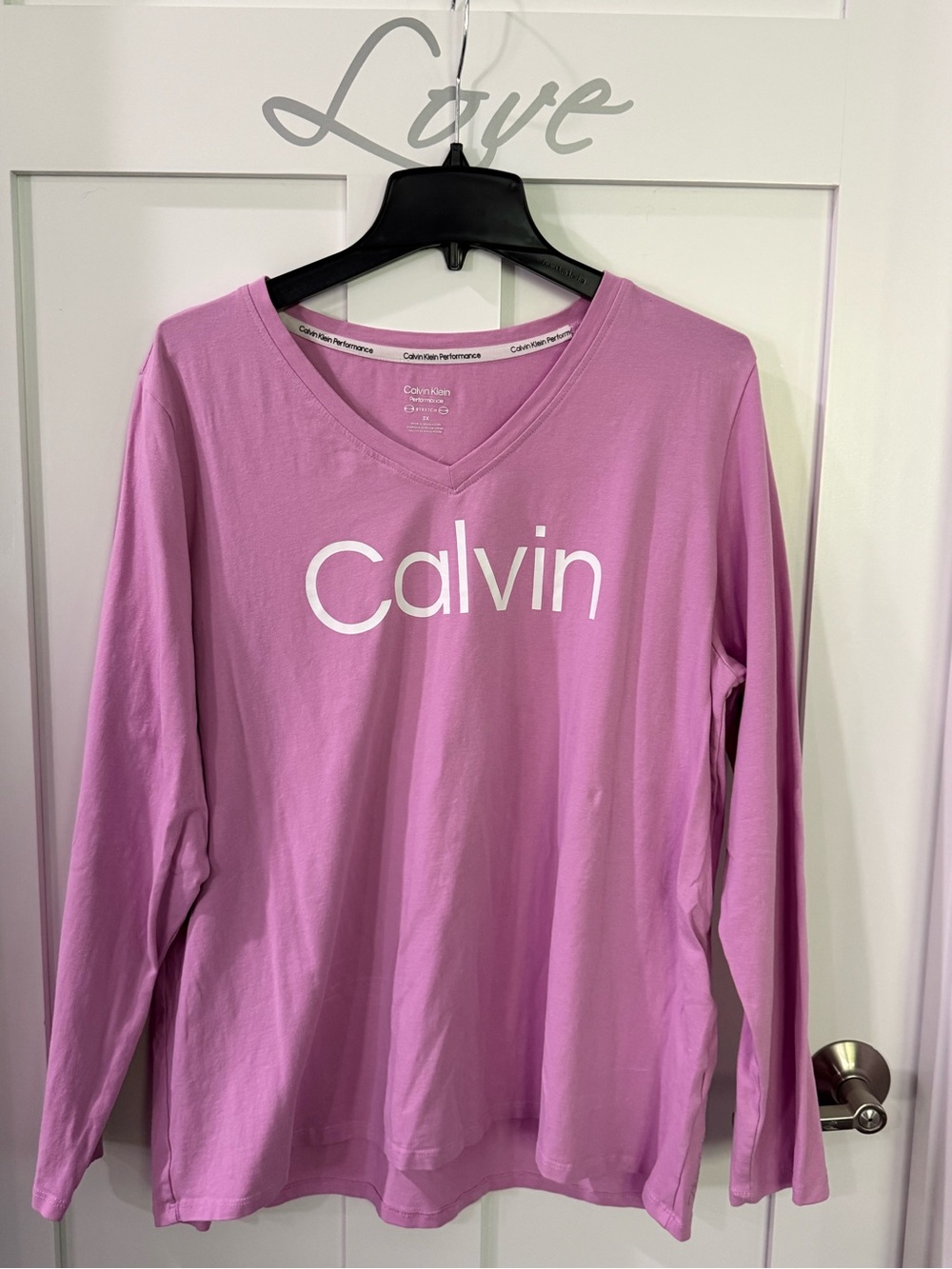 Calvin Klein Lavender/Pink Long-Sleeve V-Neck Logo Top 2X